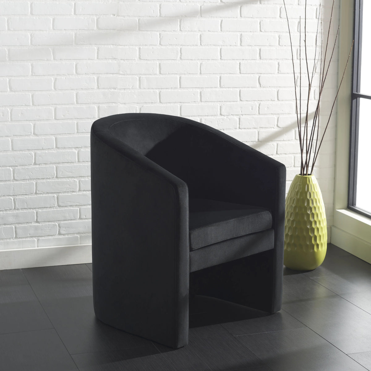 Black Velvet Accent Chairs V27117