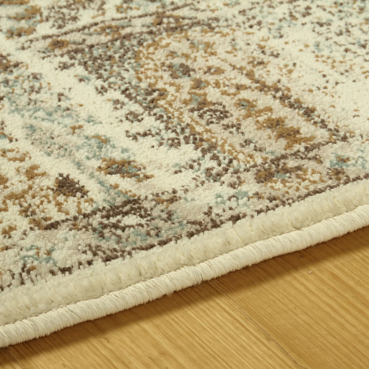 Multi-Colored Area Rug 5' X 8' E411535