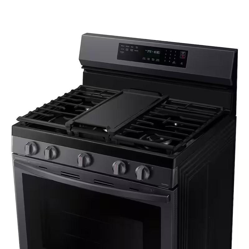 6 cu. ft. Wi-Fi Convection Gas Range with AirFry in Black Stainless Steel R499