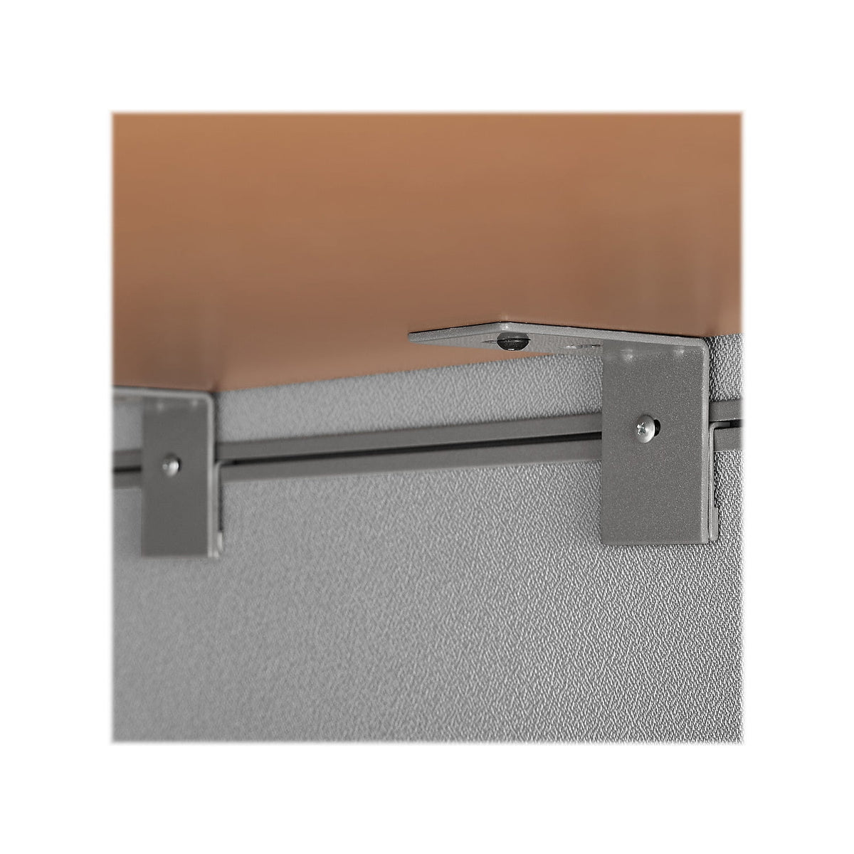 Office Cubicle Desk Set with Closed Panels in White Y5981