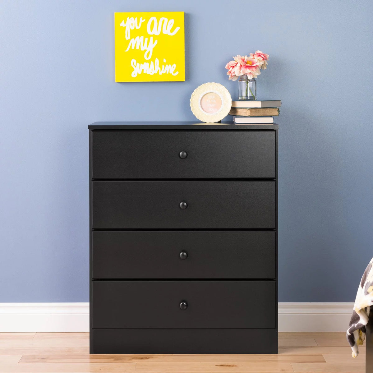 4-Drawer Deep Black Dresser U104221