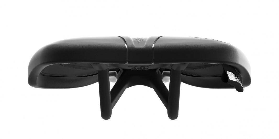 Carbon Saddle S879