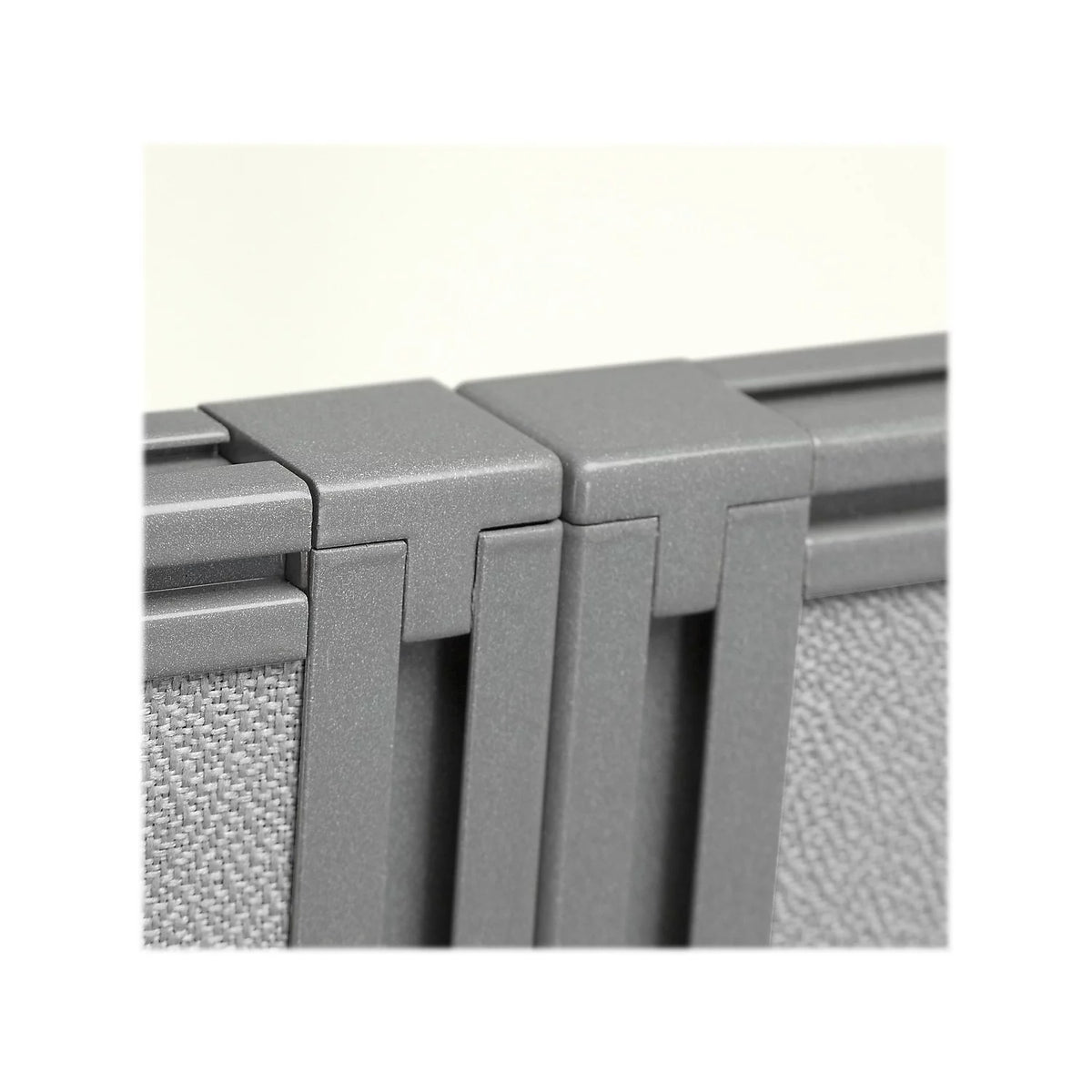 Office Cubicle Desk Set with Closed Panels in White Y5981