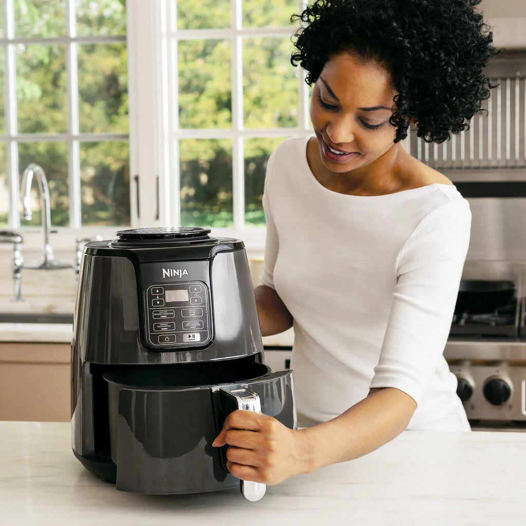 Black 4 Qt Electric Air Fryer C4288